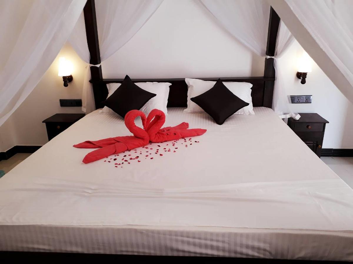 Turtle Reef Guest Bed & Breakfast Мириса Екстериор снимка